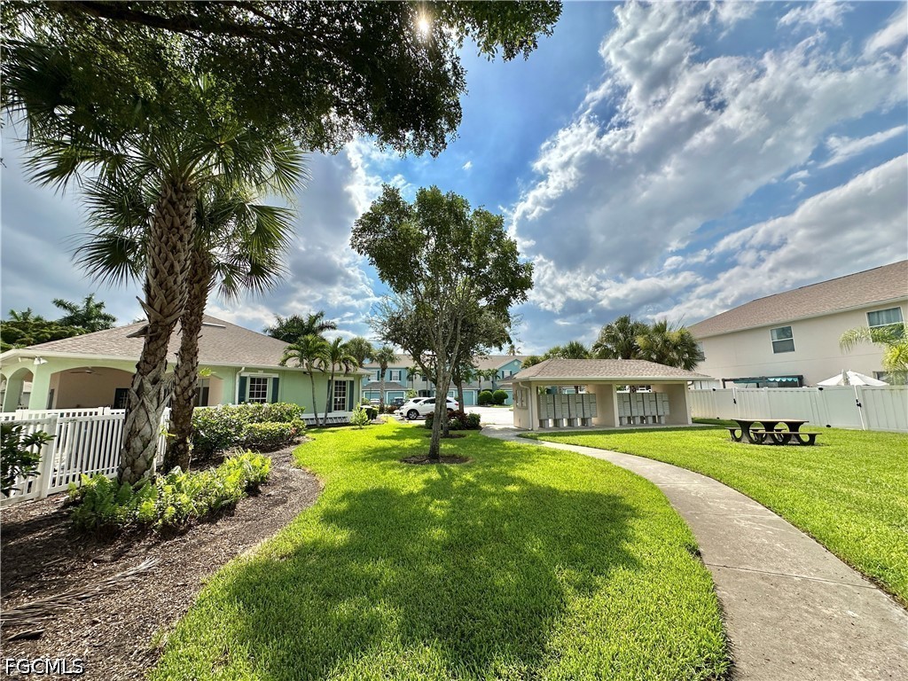 3614 Pine Oak Unit 103, Fort Myers, FL 33916