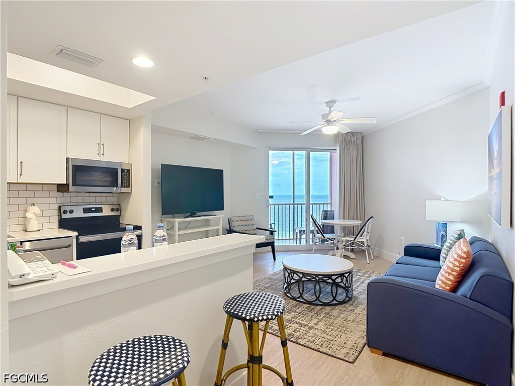200 Estero Unit P10, Fort Myers Beach, FL 33931