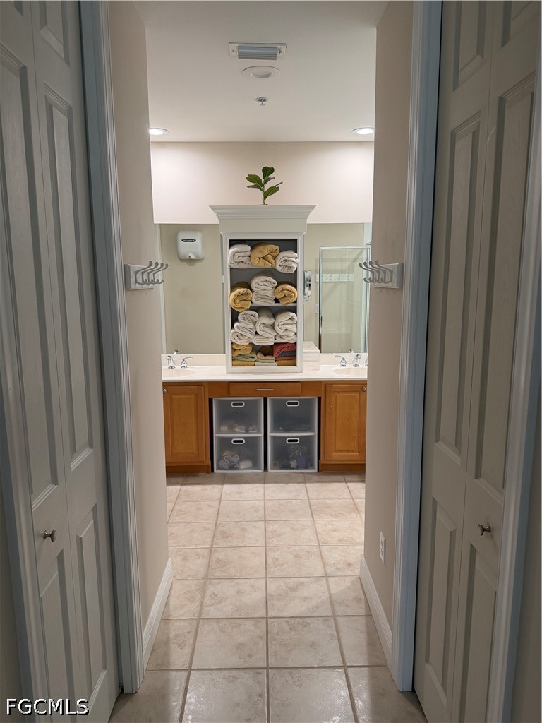 4700 Yacht Harbor Unit 622, Naples, FL 34112