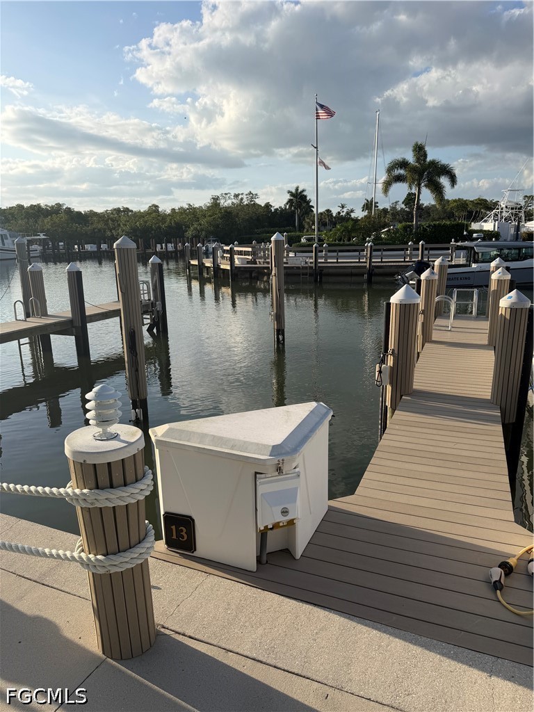 Dock