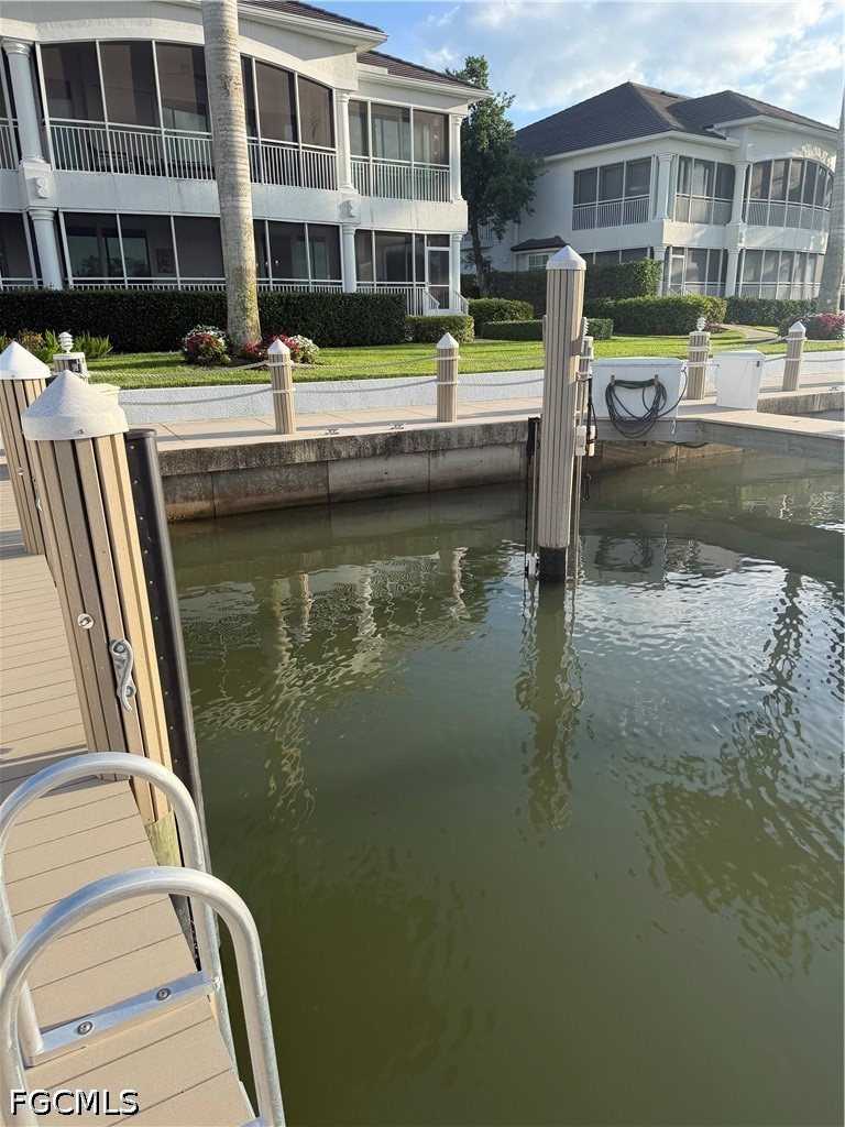 Dock