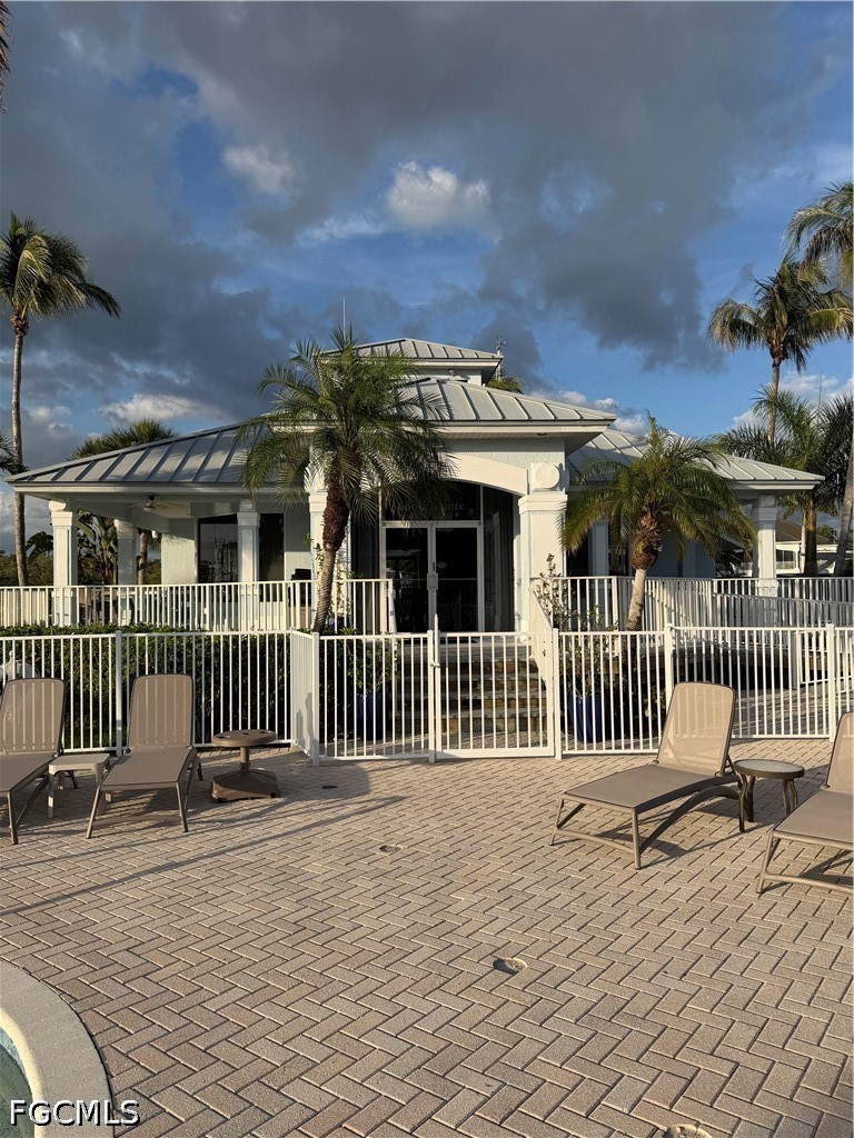 4700 Yacht Harbor Unit 622, Naples, FL 34112
