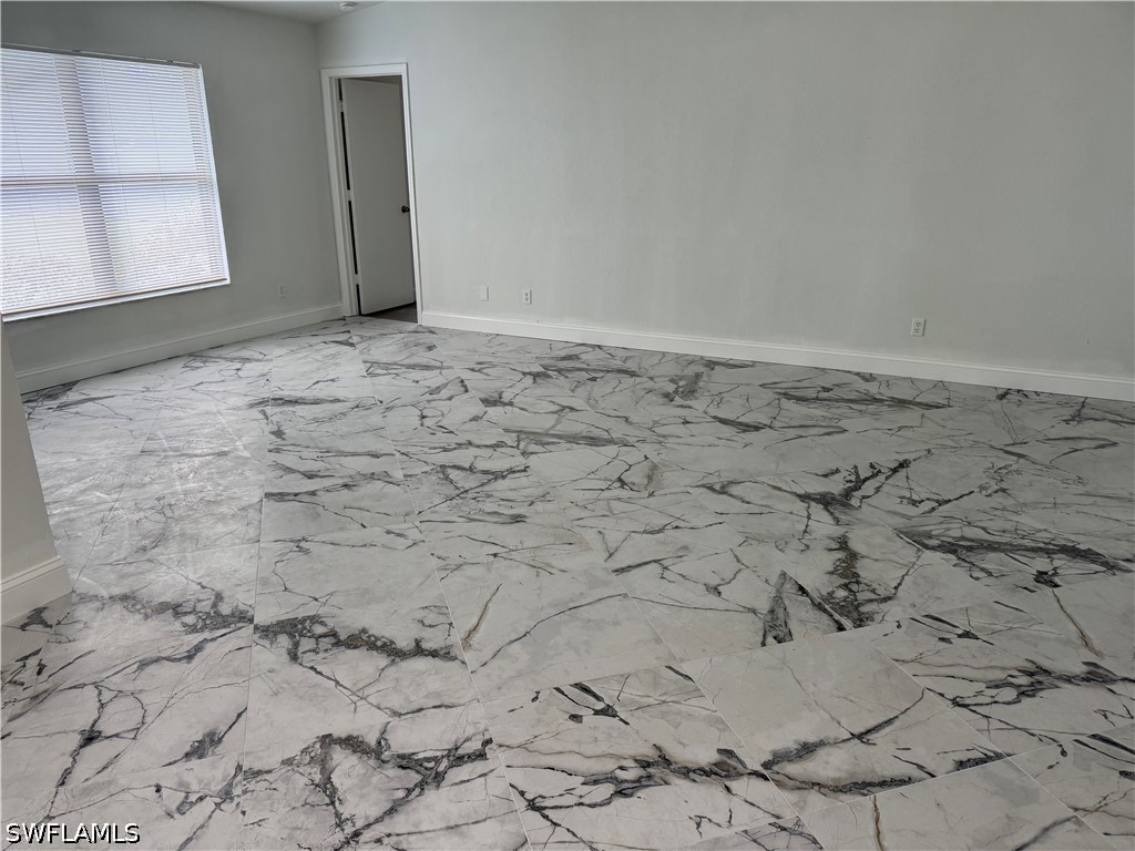 107 Blue Ridge Unit 21, Naples, FL 34112