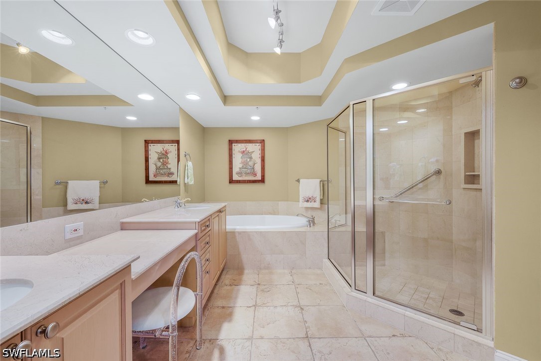 4801 Bonita Bay Unit 1401, Bonita Springs, FL 34134