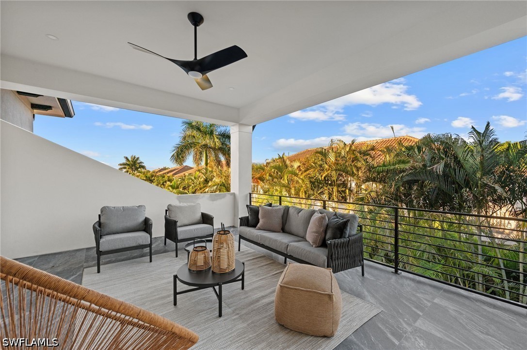 3840 Crayton, Naples, FL 34103