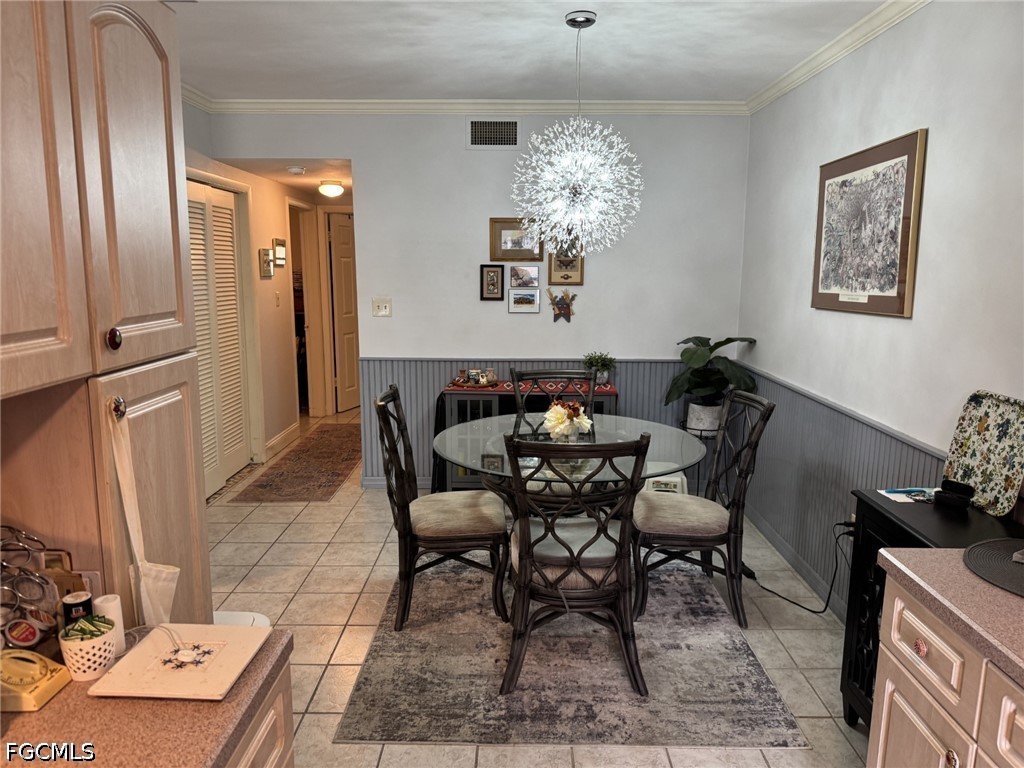 DiningArea
