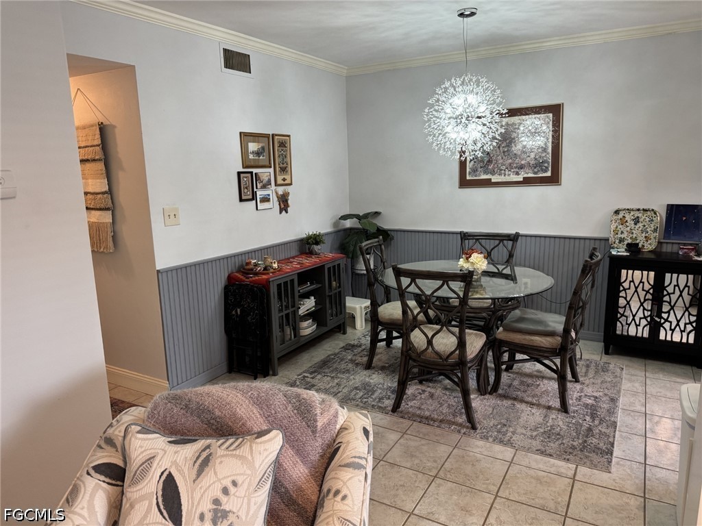 DiningArea