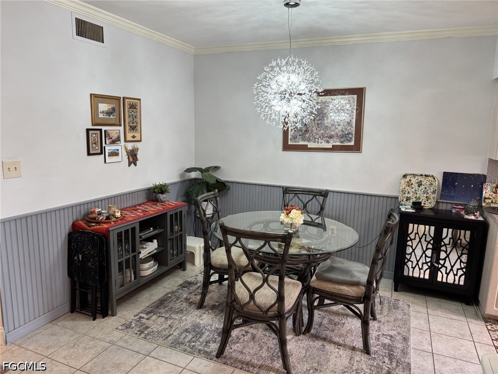 DiningArea