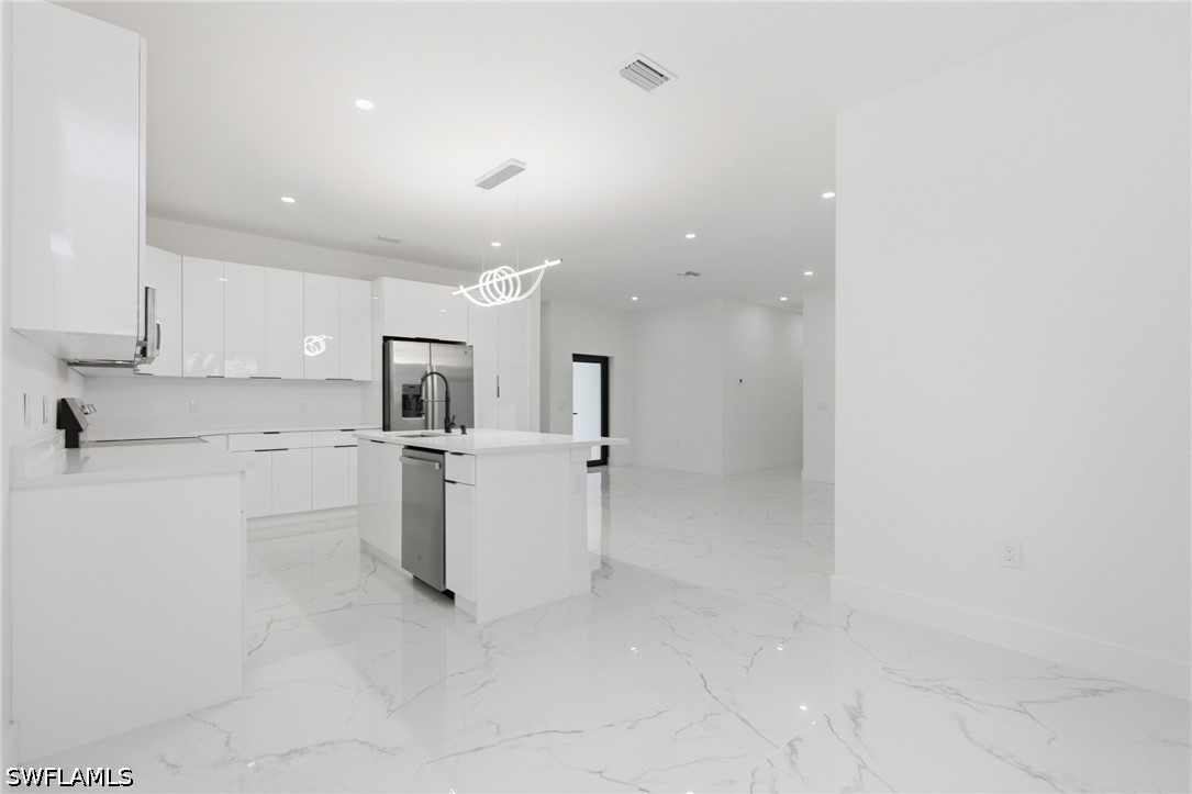 161 Blackstone, Fort Myers, FL 33913