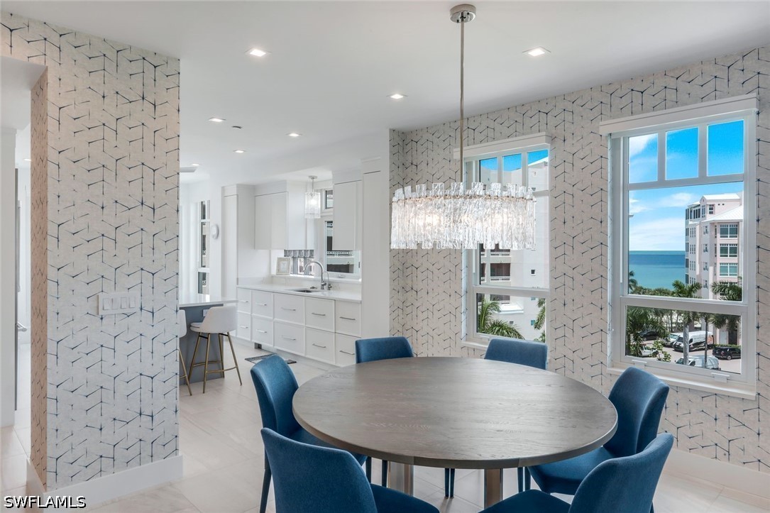 DiningArea