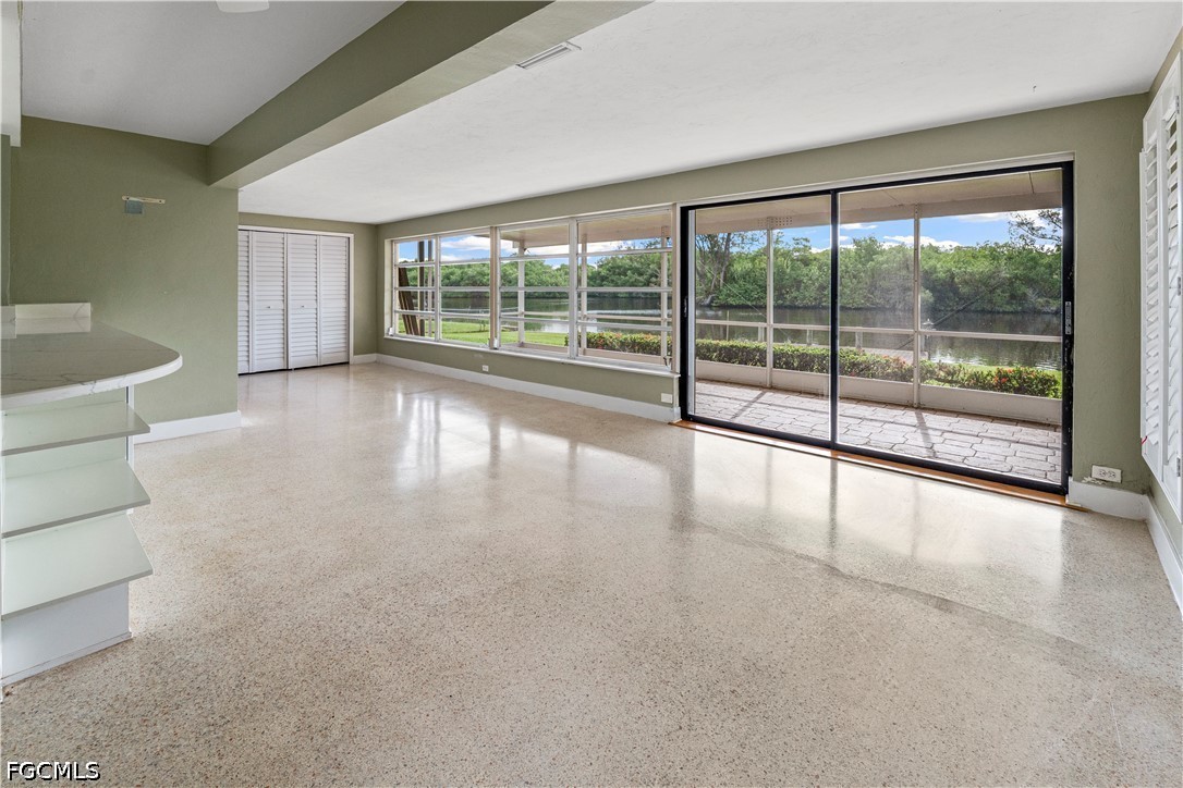 FamilyRoom