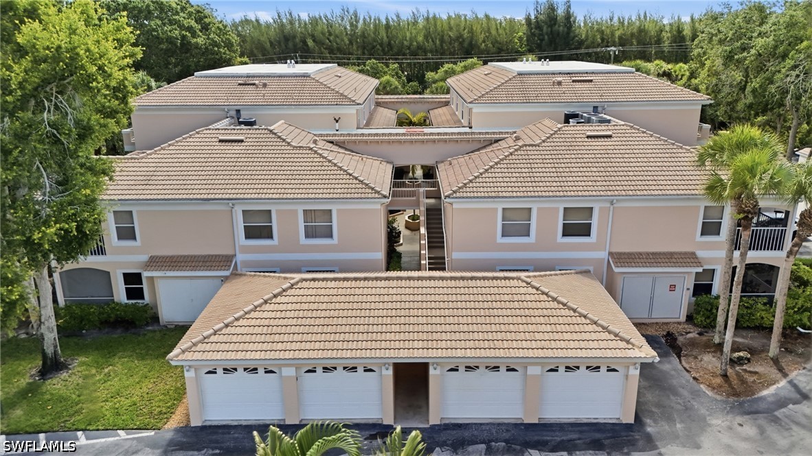 1096 Woodshire Unit C202, Naples, FL 34105