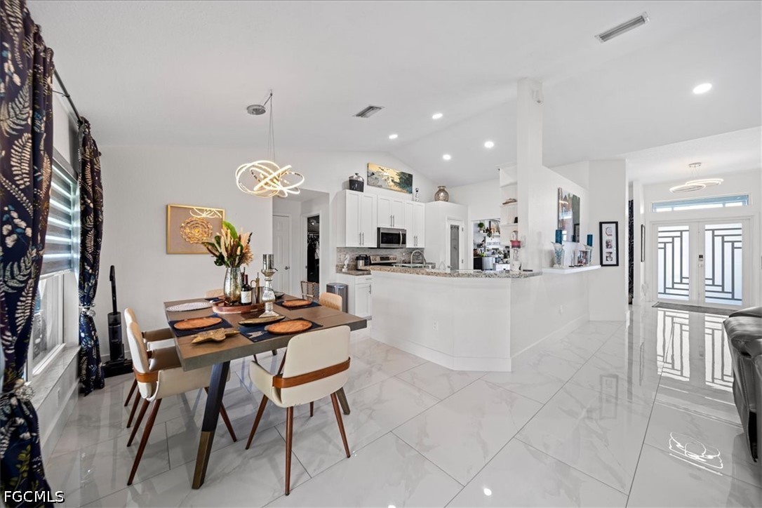 DiningArea