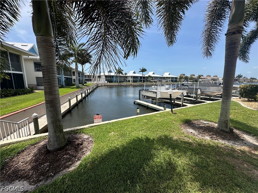 Dock