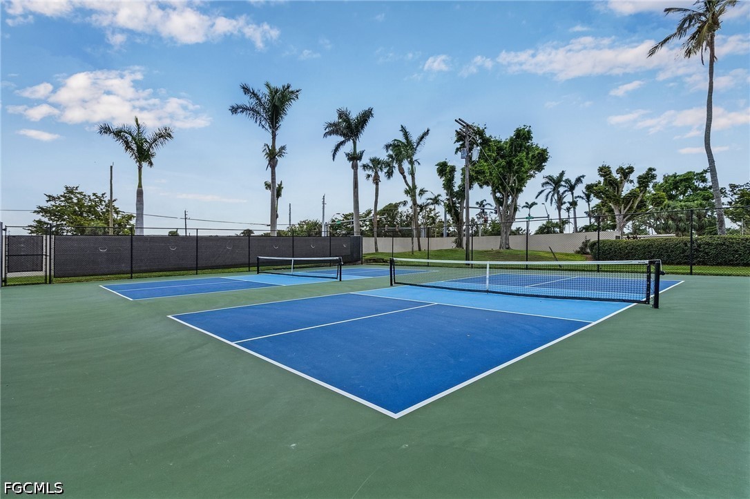 4396 Bowsprit Unit 1b, Fort Myers, FL 33919
