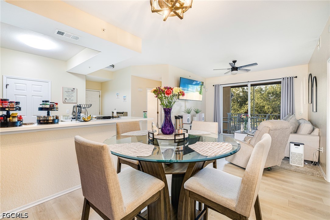 DiningArea