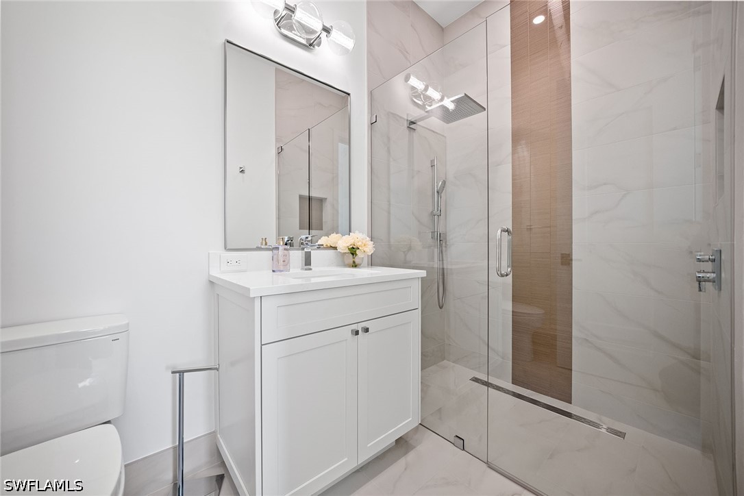 623 Park Shore, Naples, FL 34103