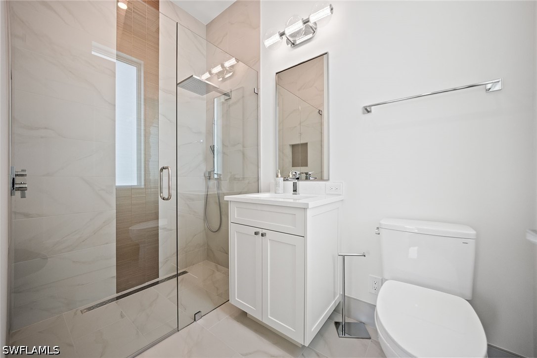 623 Park Shore, Naples, FL 34103