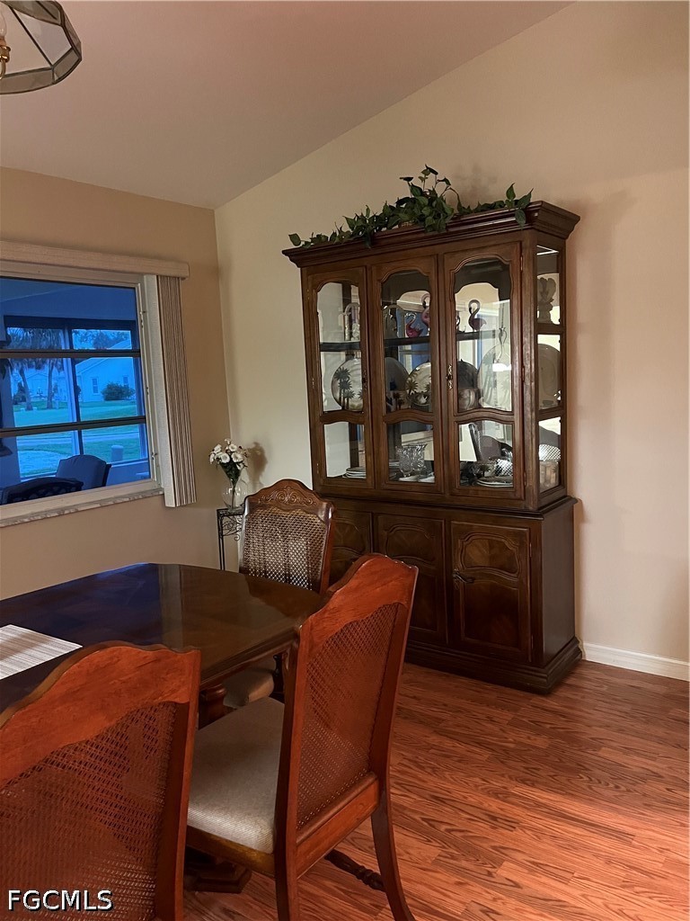 DiningArea
