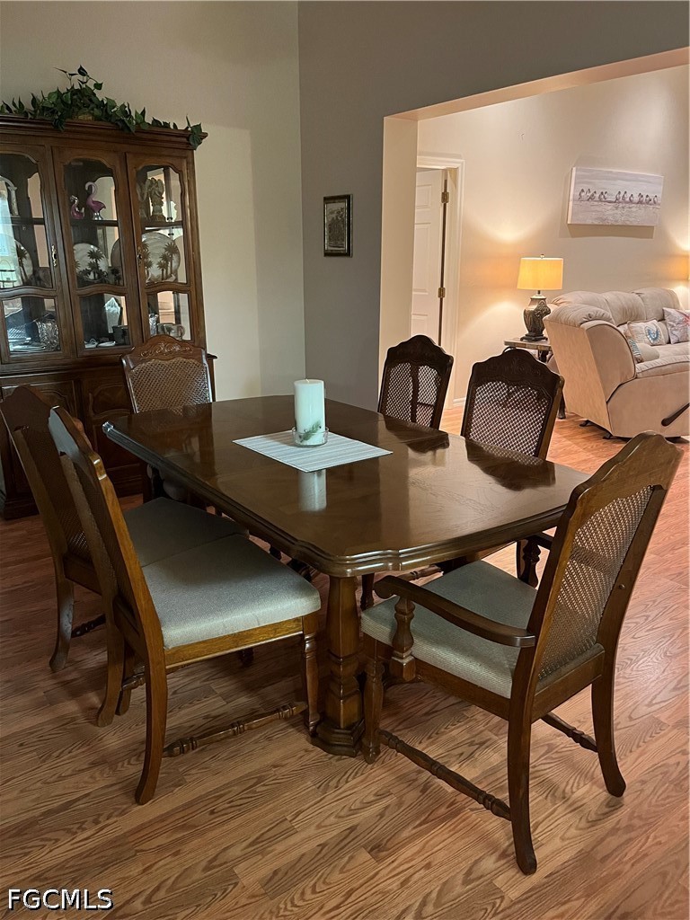 DiningArea