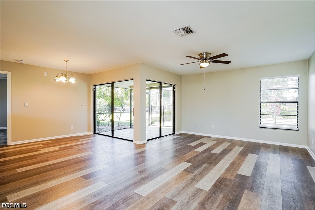 405 8th, Cape Coral, FL 33990