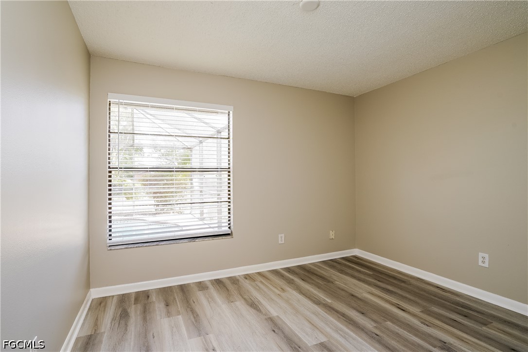405 8th, Cape Coral, FL 33990