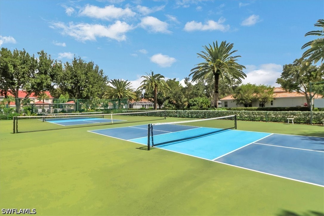 890 Eastham Unit Q102, Naples, FL 34104
