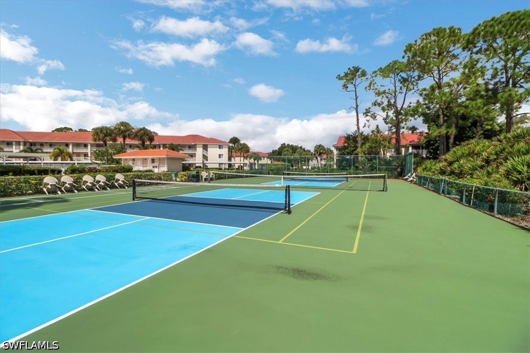 890 Eastham Unit Q102, Naples, FL 34104