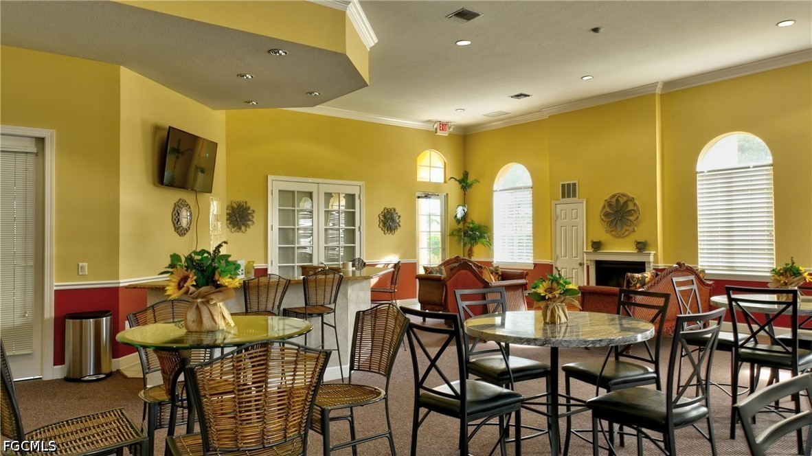 DiningArea