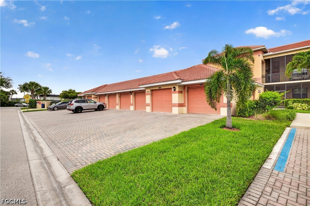13710 Julias Unit 924, Fort Myers, FL 33919