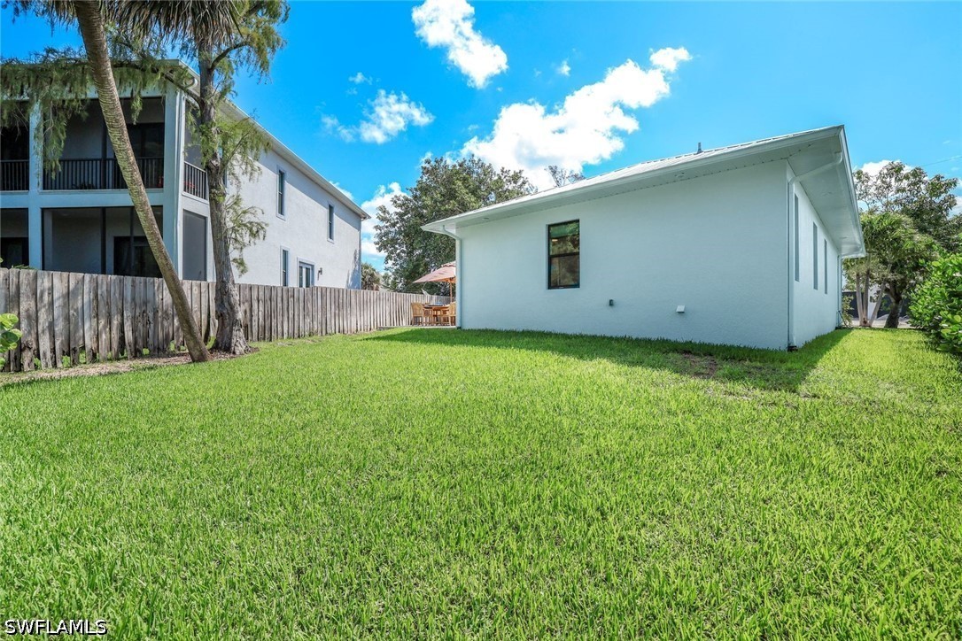 3980 Full Moon, Naples, FL 34112