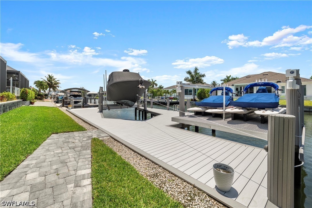 Dock