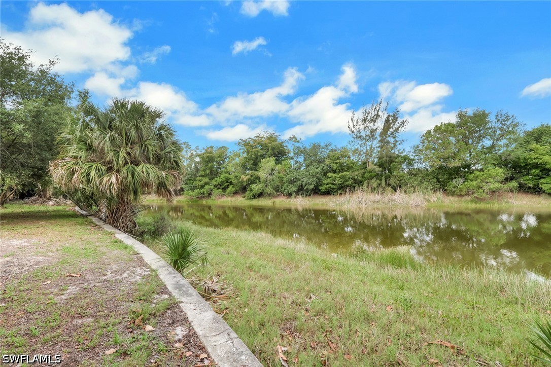 27126 Rue De Paix, Bonita Springs, FL 34135