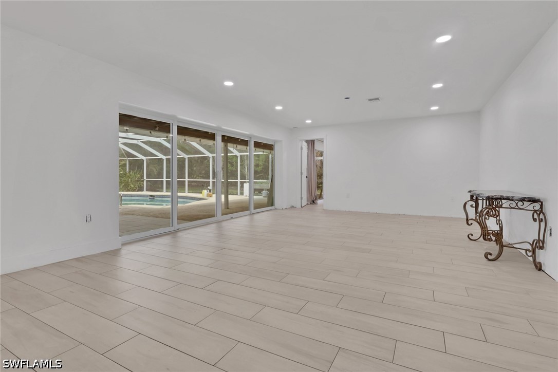 27126 Rue De Paix, Bonita Springs, FL 34135