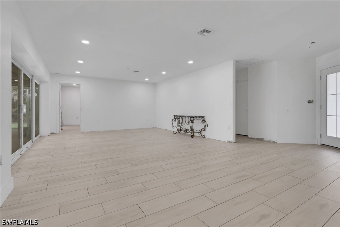 27126 Rue De Paix, Bonita Springs, FL 34135