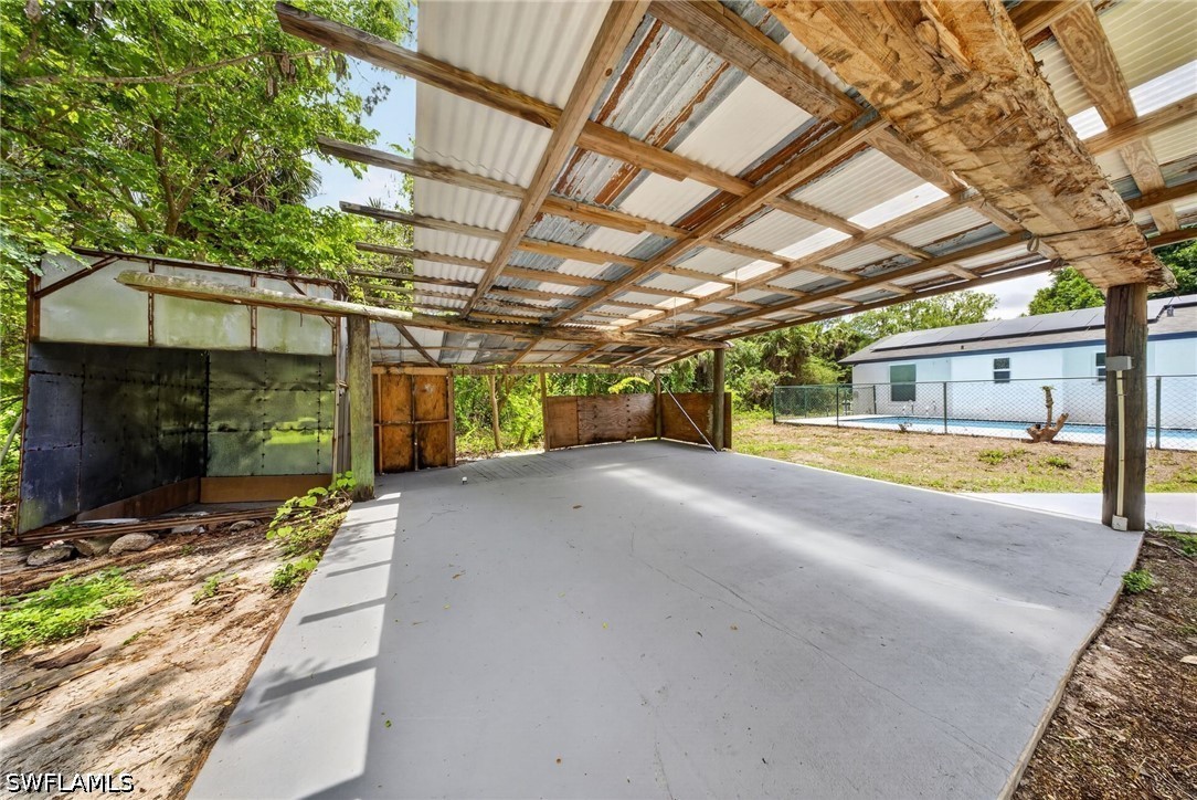 280 1st, Naples, FL 34120