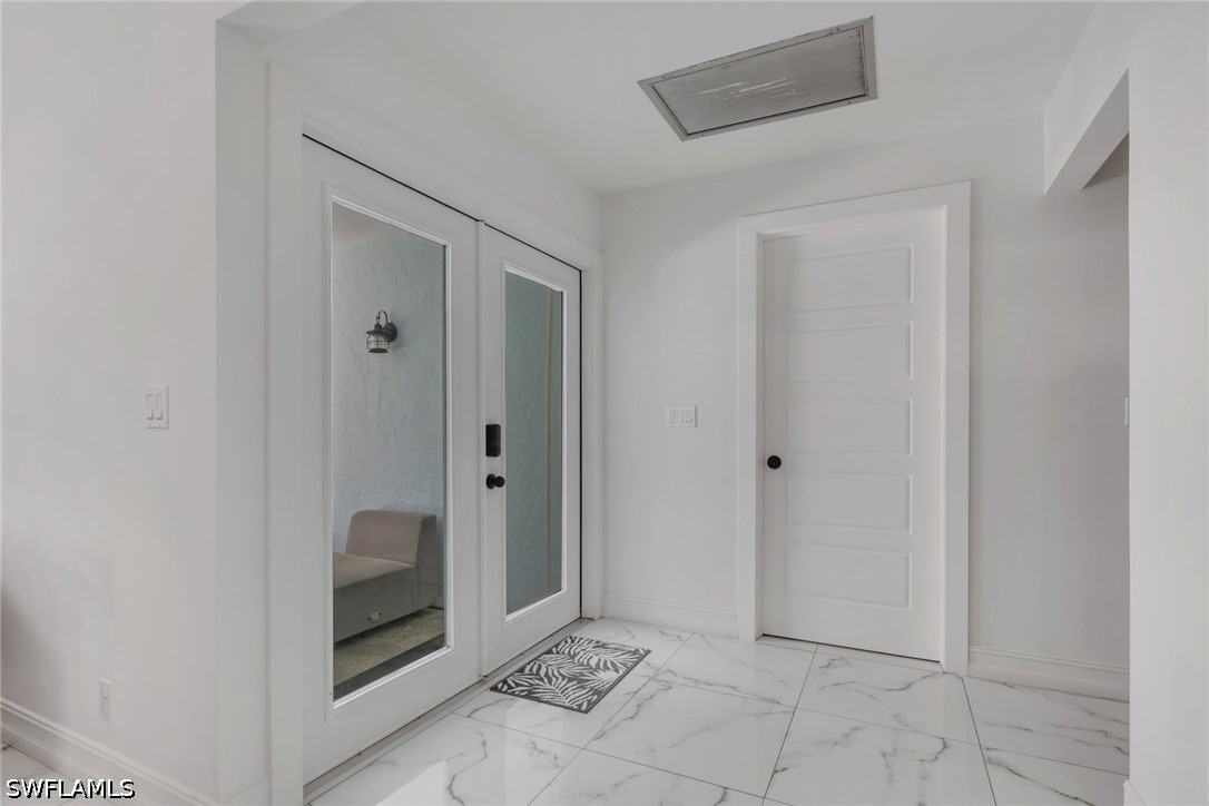 521 31st, Naples, FL 34117