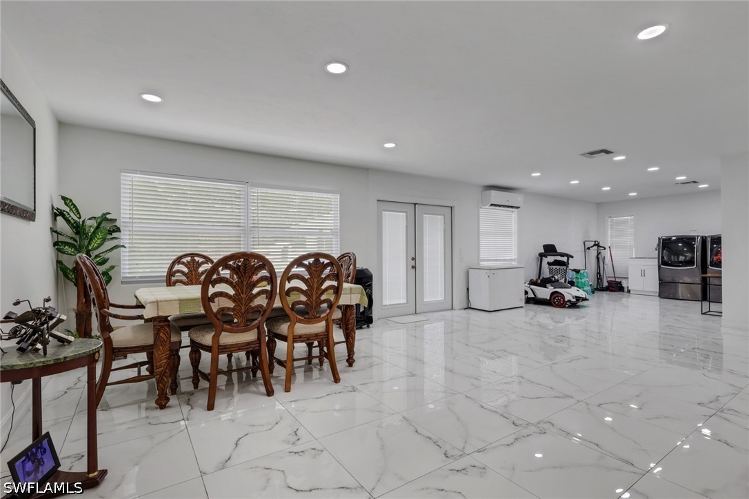 DiningArea