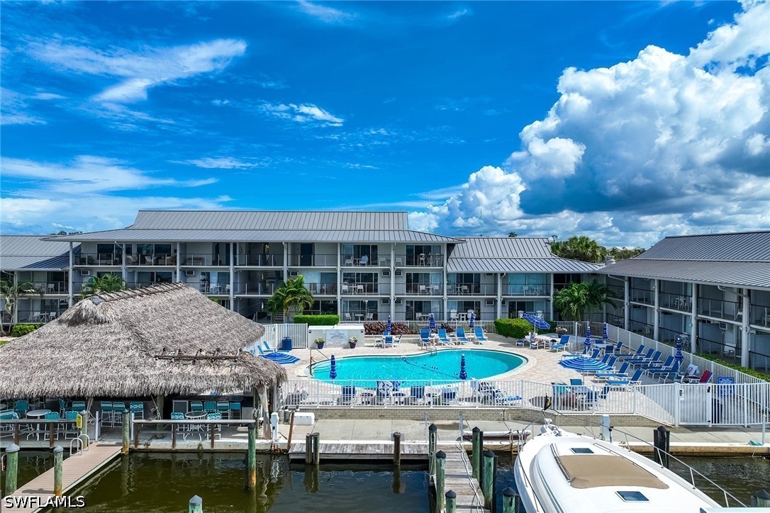 900 Broad Unit 125, Naples, FL 34102