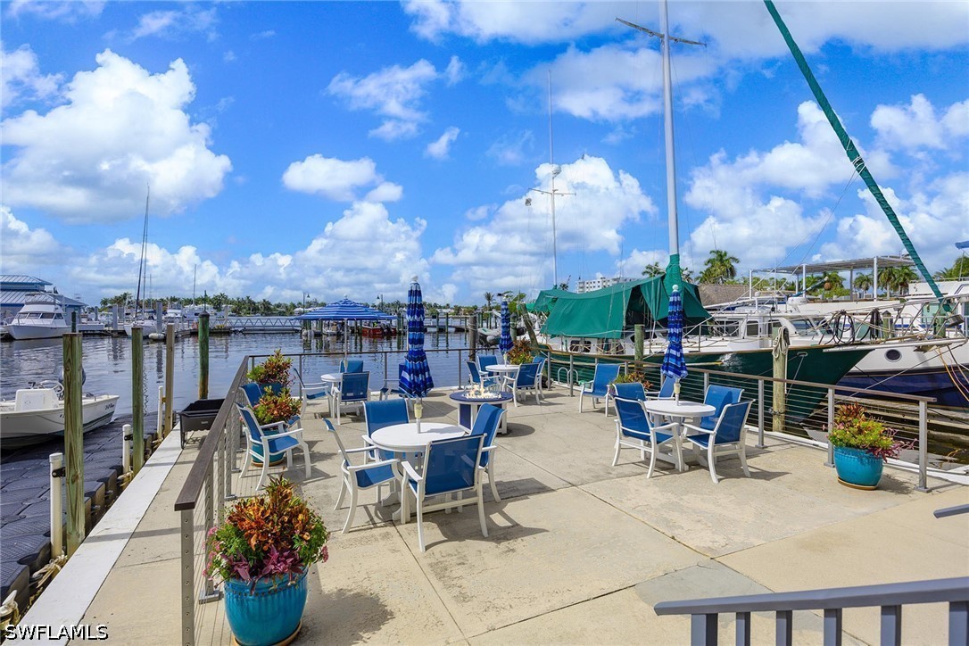900 Broad Unit 125, Naples, FL 34102