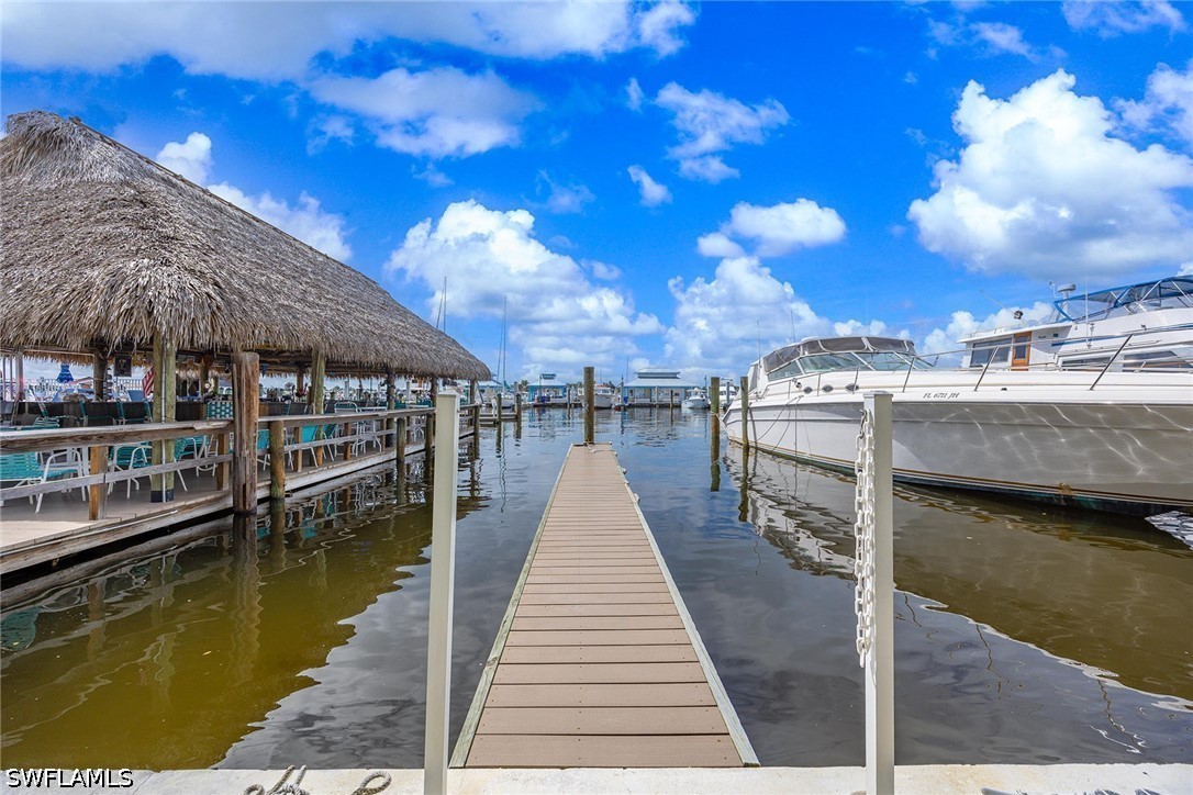 Dock
