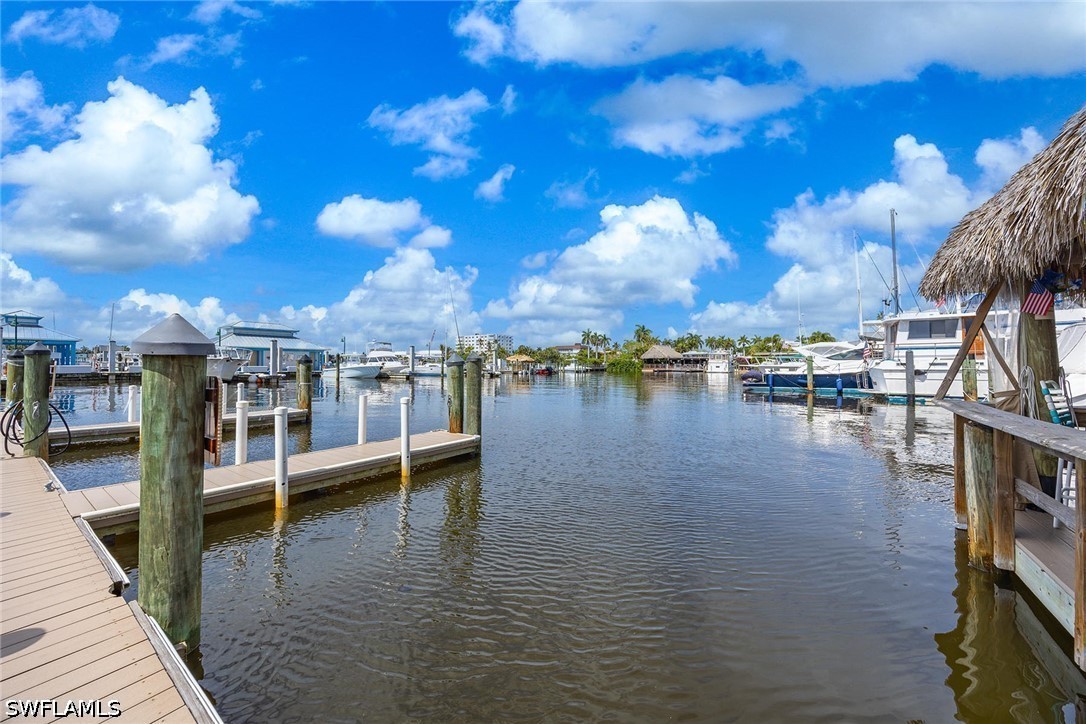 Dock