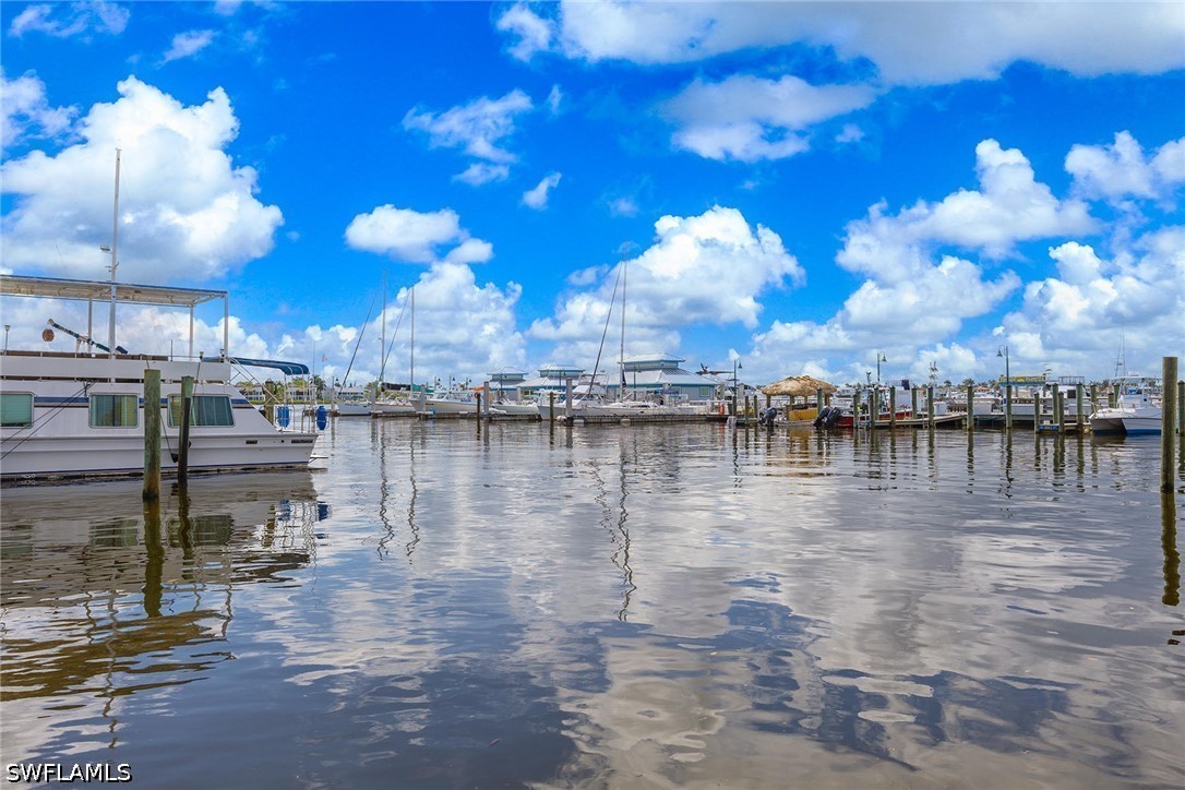 Dock