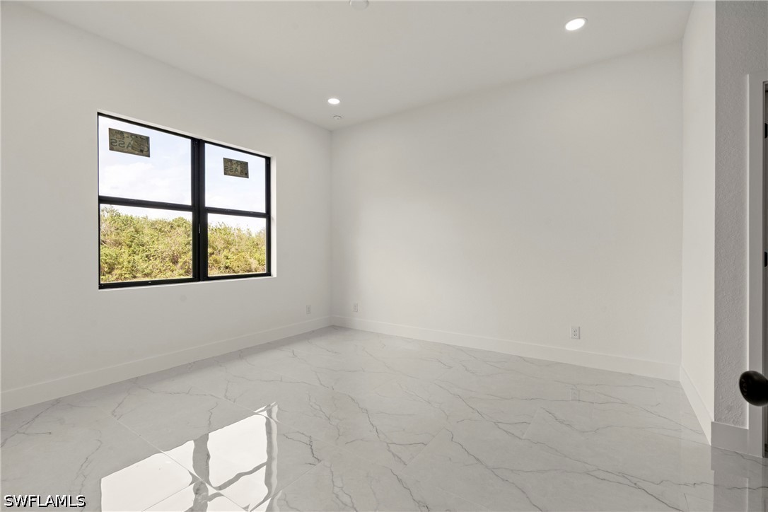 534 Lone Star, Lehigh Acres, FL 33974