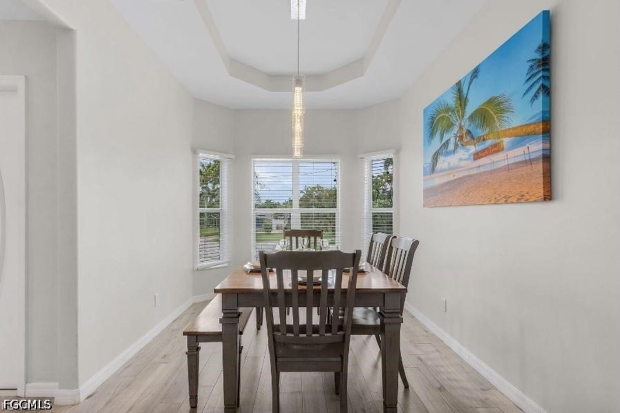 DiningArea