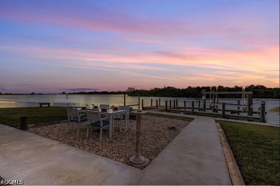 4885 Riverside, Fort Myers, FL 33905