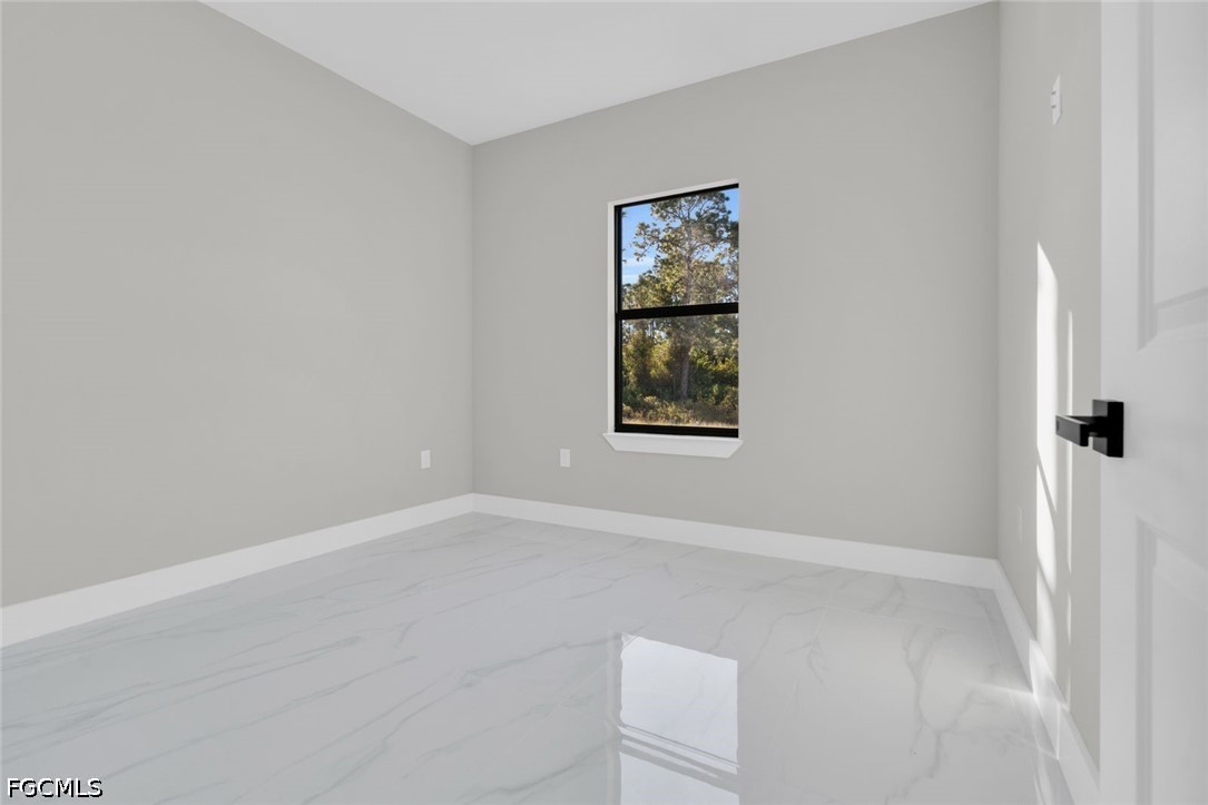 1112 Summa, Lehigh Acres, FL 33974