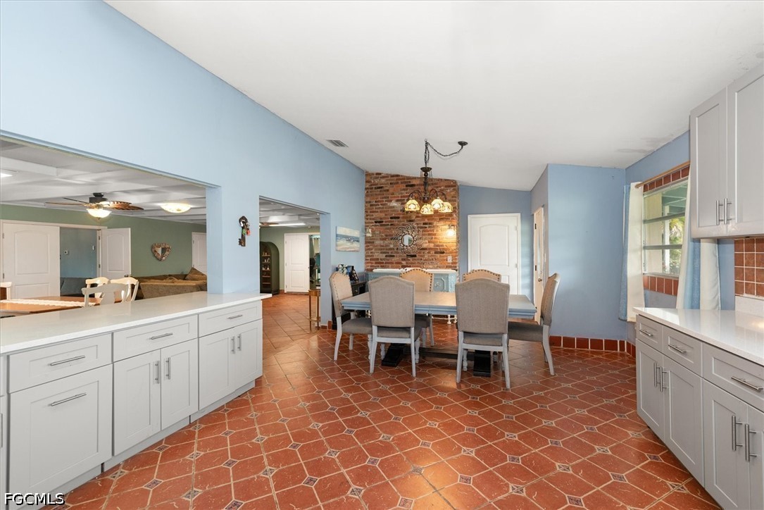 DiningArea