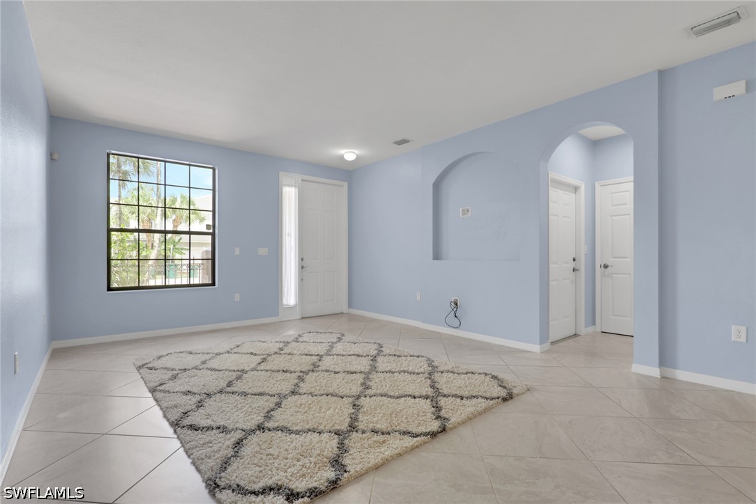 15454 Summit Place Unit 125, Naples, FL 34119