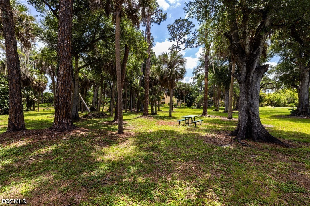 9836 Los Altos, Fort Myers, FL 33919